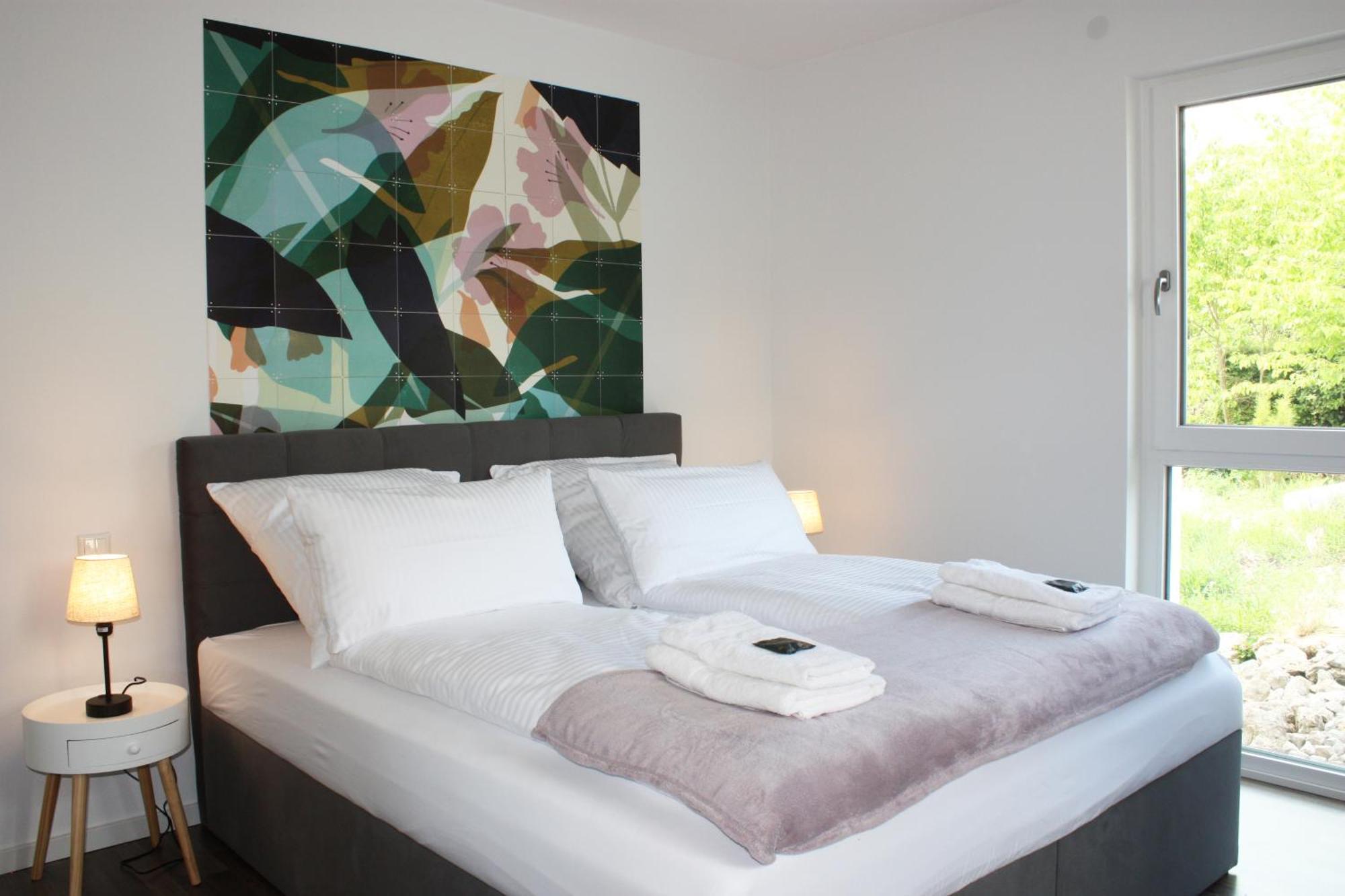 Julo Apartments Tuchenbach Eksteriør billede