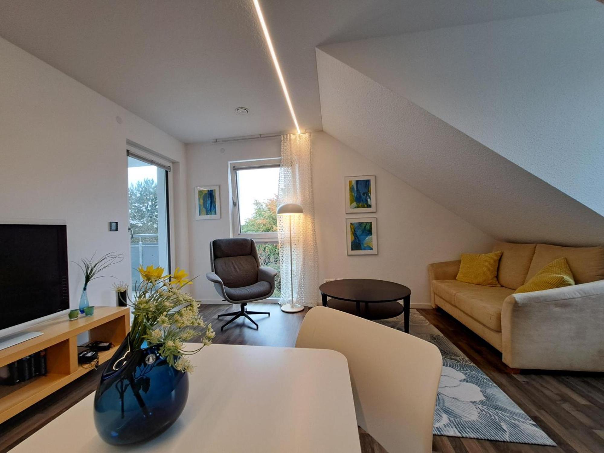 Julo Apartments Tuchenbach Eksteriør billede
